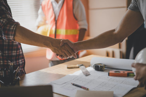 Getting the Right Help! Hiring a Pro - The Outdoor Kitchen Planning Series