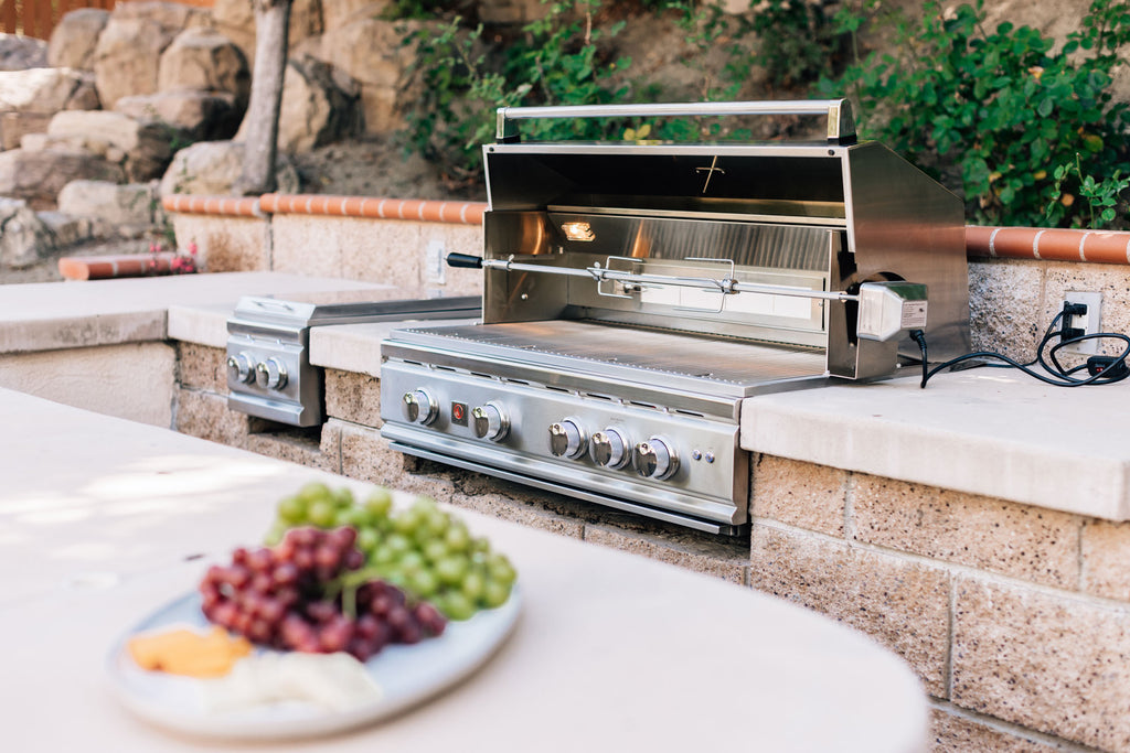 TRL Grill Outdoor Kitchen